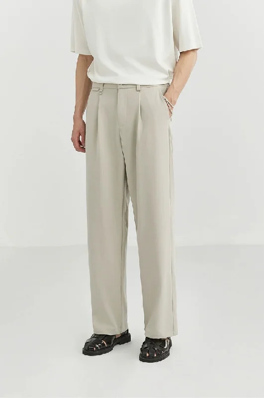 men's formal trousers-Classic Pleated Trousers with Wide-Leg Cut